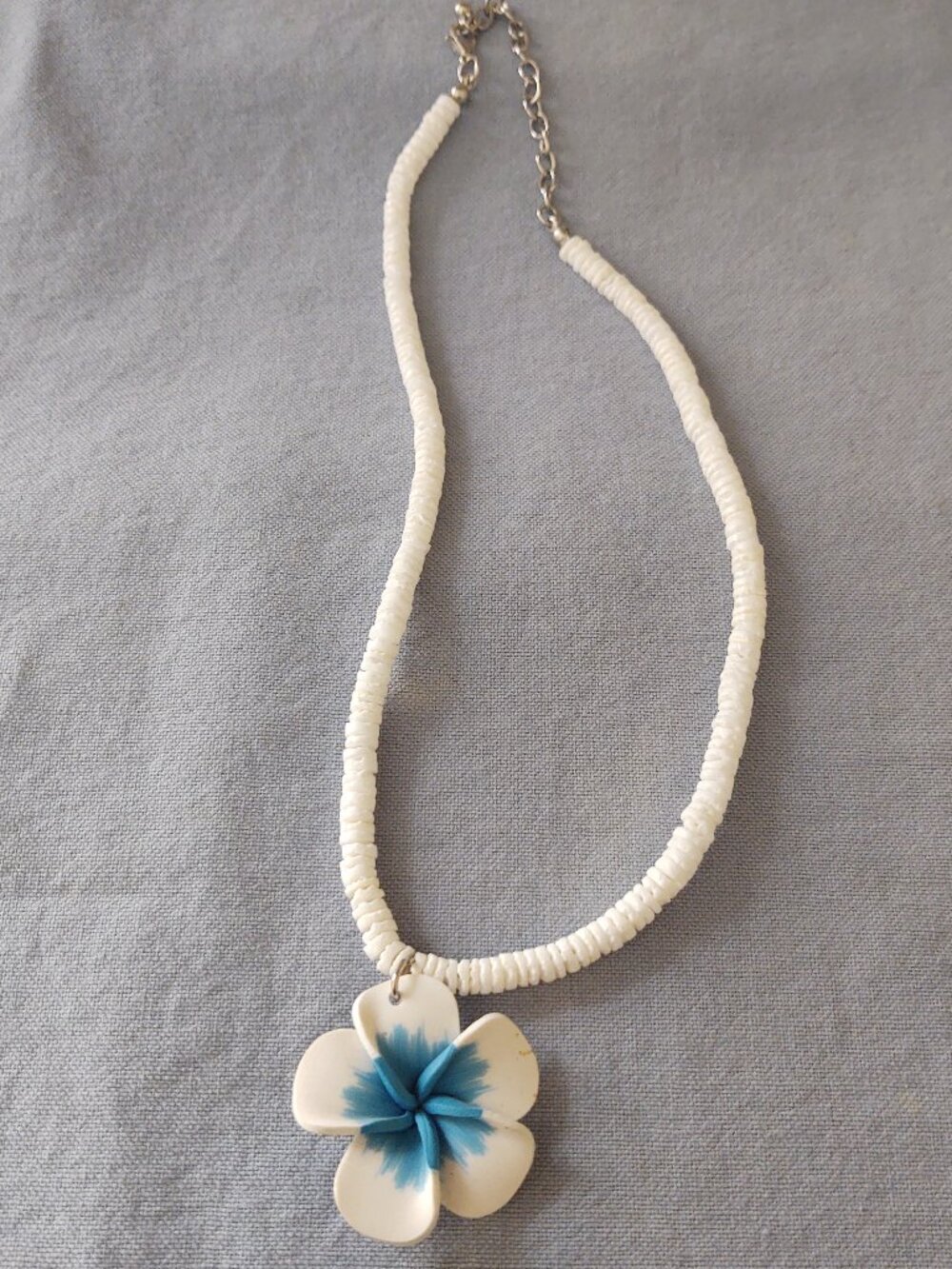 WHITE PLUMERIA  OCEAN BLUE PUKA SHELL NECKLACE CHOKER EXTENDER